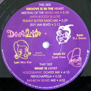 Deee-Lite - Groove Is In The Heart / What Is Love?